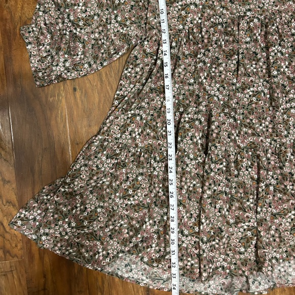 Shop The Mint Multicolored floral print long sleeve dress - Picture 7 of 9